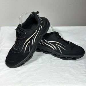 Men’s Lace Up Sneakers, Size 44 (10.5US)